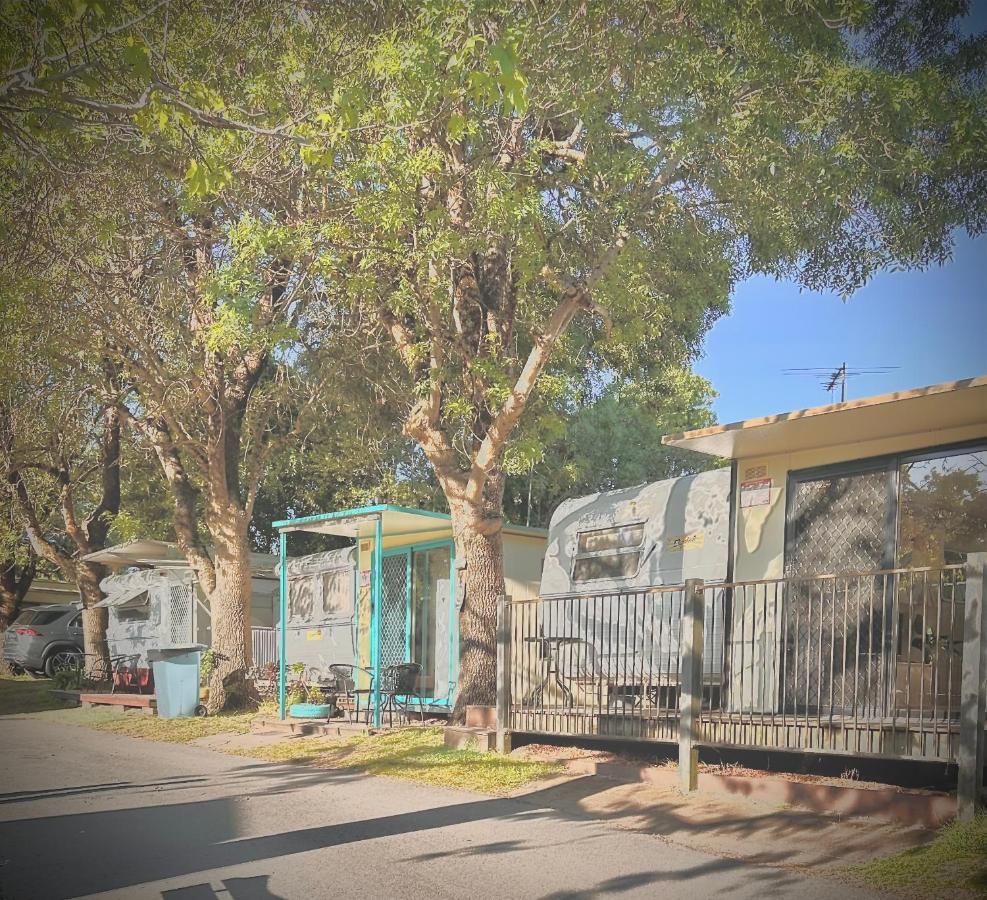 Mornington Peninsula Retro Caravans Rye Exterior photo