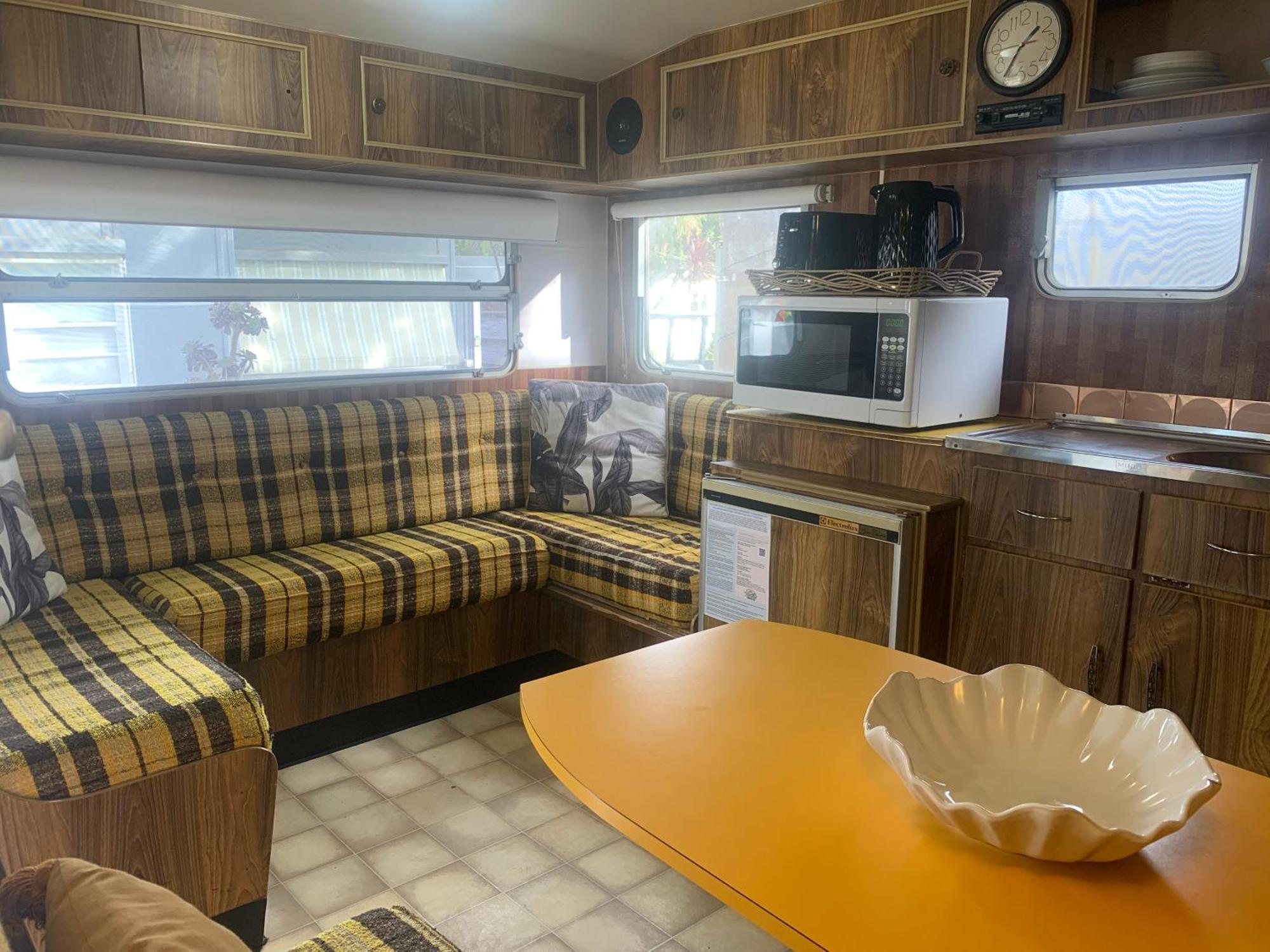 Mornington Peninsula Retro Caravans Rye Room photo